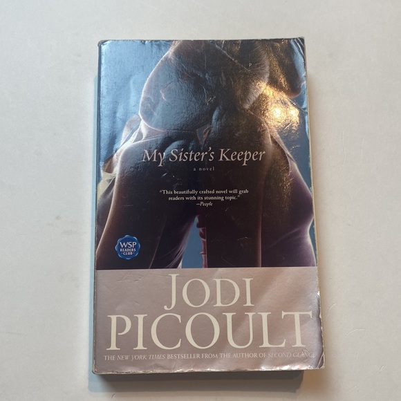 Jodi Picoult Book Bundle- set of 4 - Picture 8 of 14
